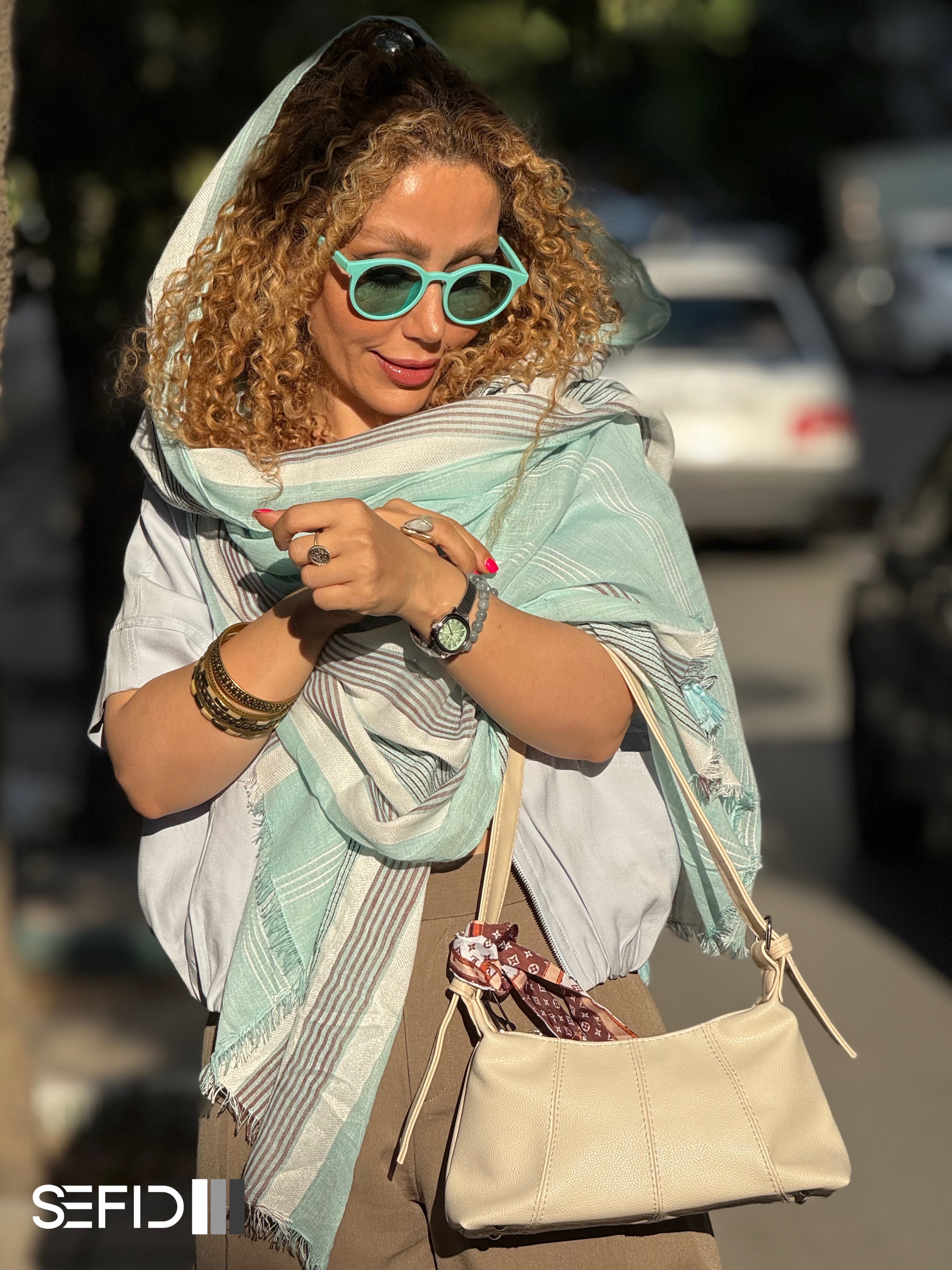 شال نخی راه راه رنگی زنانه